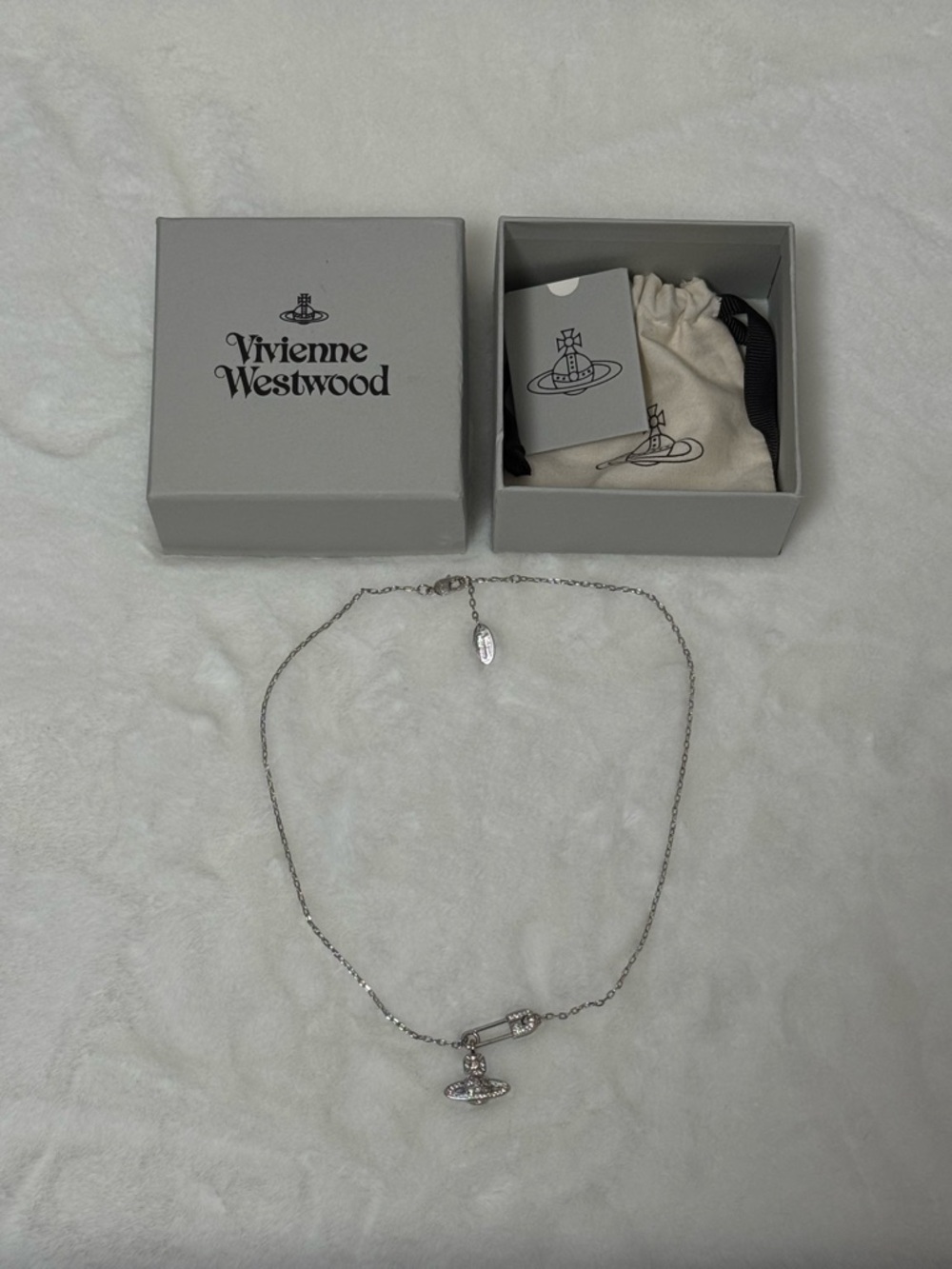 Vivienne Westwood Lucrece Pendant Necklace